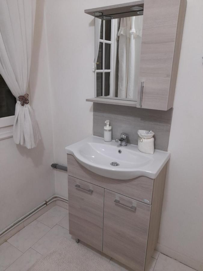 Roulas Cozy Apartments Αρτέμιδα Εξωτερικό φωτογραφία